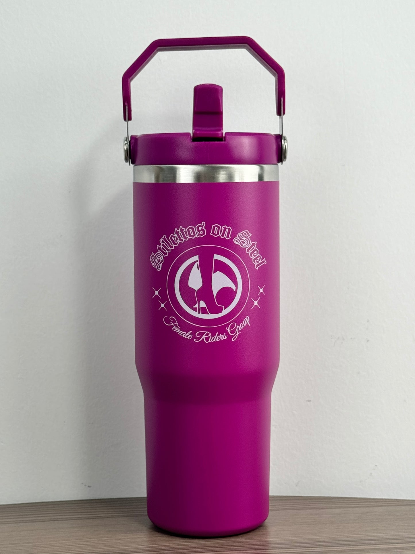 30oz. Flip-Spout Cup