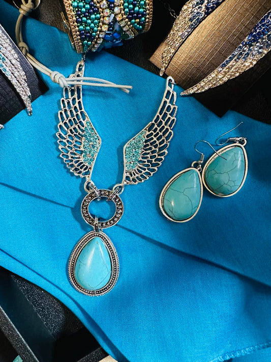 Turquoise Crystal Wing Necklace Set